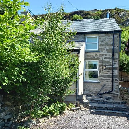 1 Llwyn Hir Villa Blaenau Ffestiniog ภายนอก รูปภาพ