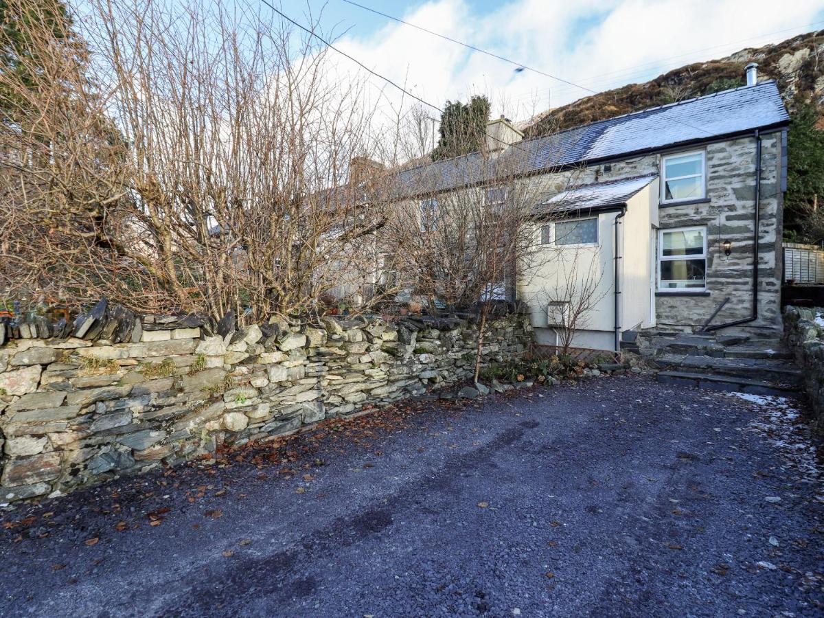 1 Llwyn Hir Villa Blaenau Ffestiniog ภายนอก รูปภาพ