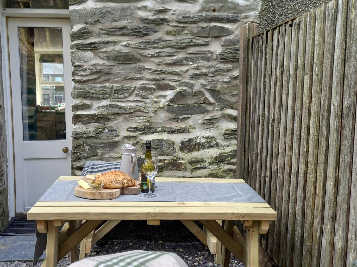 1 Llwyn Hir Villa Blaenau Ffestiniog ภายนอก รูปภาพ